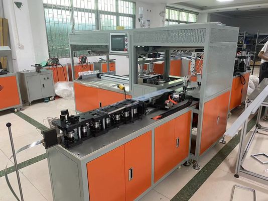 Macchina per la fabbricazione del telaio automatico del filtro dell'aria con filtro regolabile e touch screen